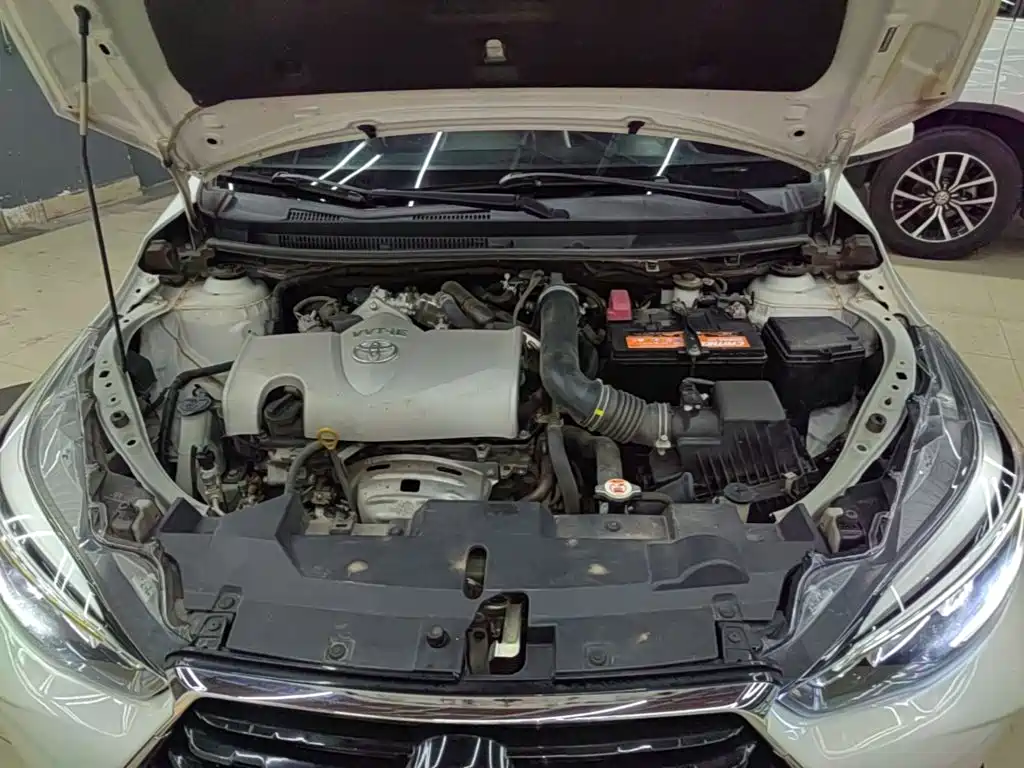 Toyota Yaris L — миниатюра 20