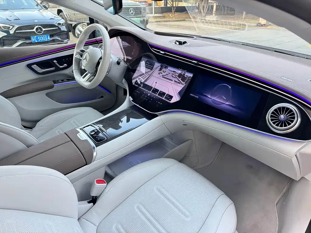 MERCEDES-BENZ EQS AMG