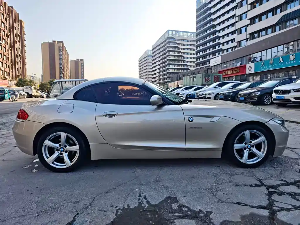 BMW Z4 — миниатюра 6