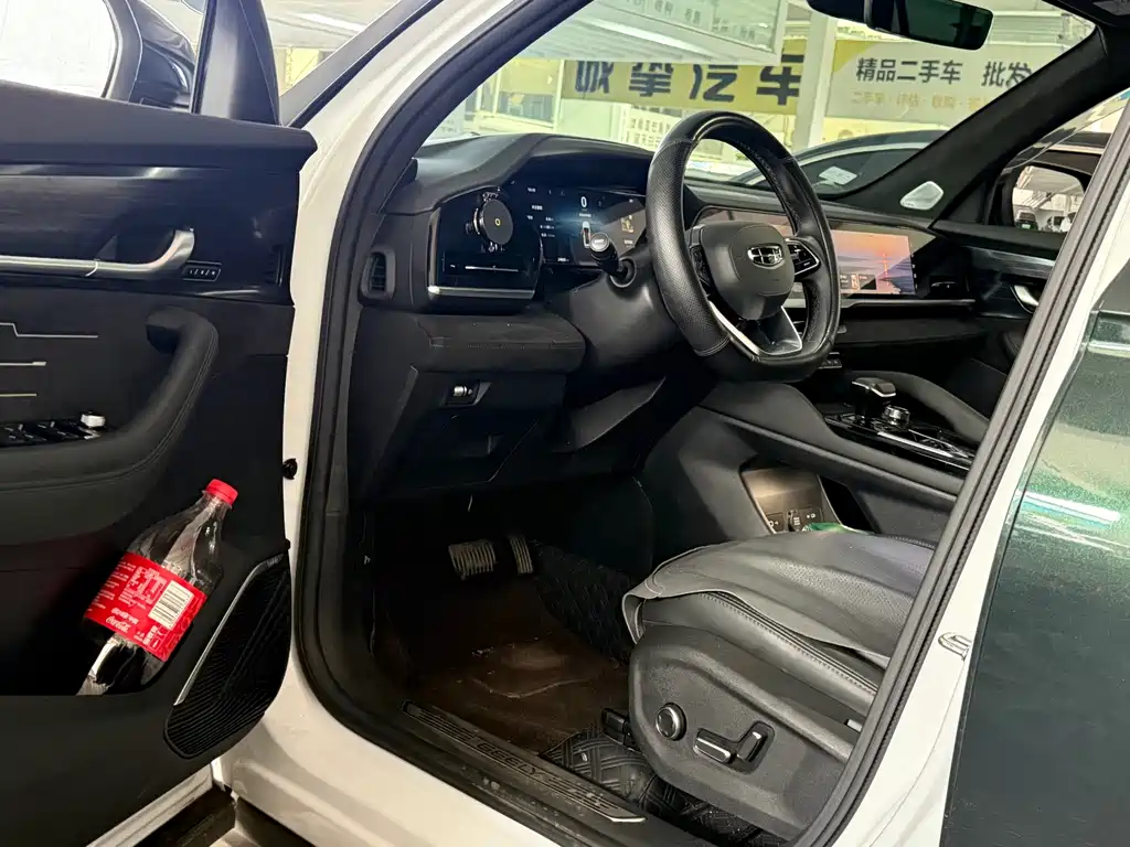 Geely Xingyue L — миниатюра 4