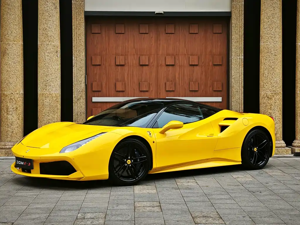 Ferrari 488 2018