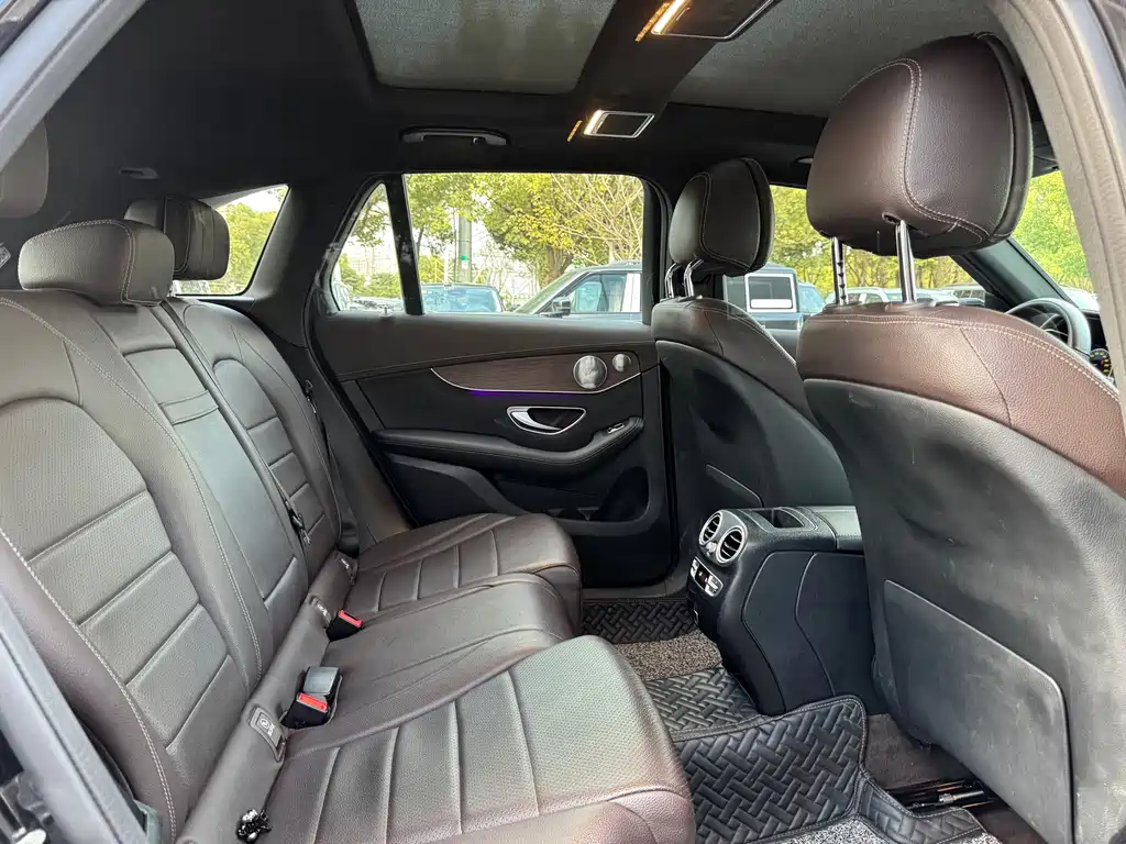 Mercedes-Benz GLC — миниатюра 14