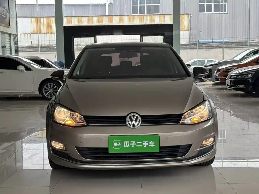 Volkswagen Golf — миниатюра 3