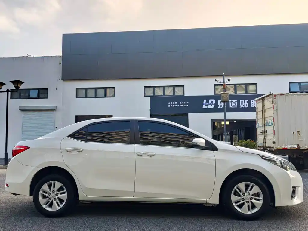 Toyota Corolla — миниатюра 15