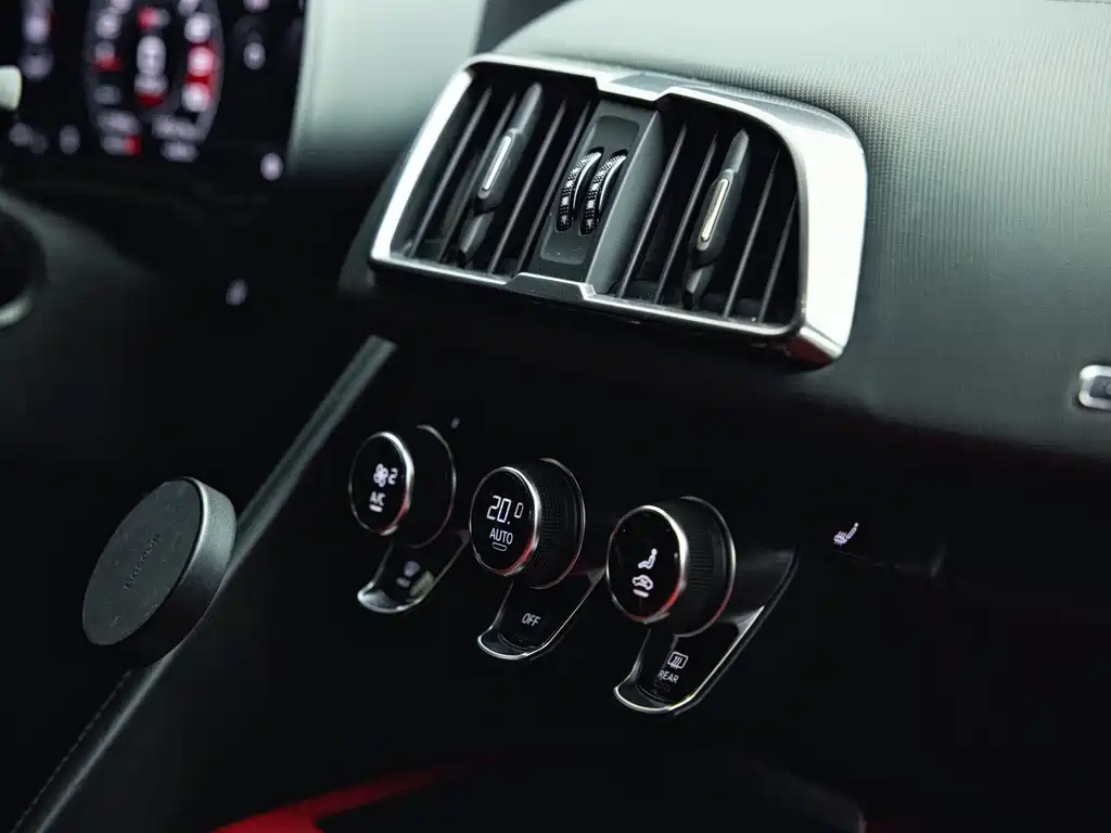 Audi R8 — миниатюра 21