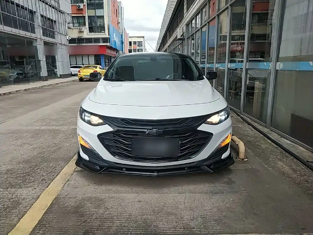 Chevrolet Malibu XL — миниатюра 3