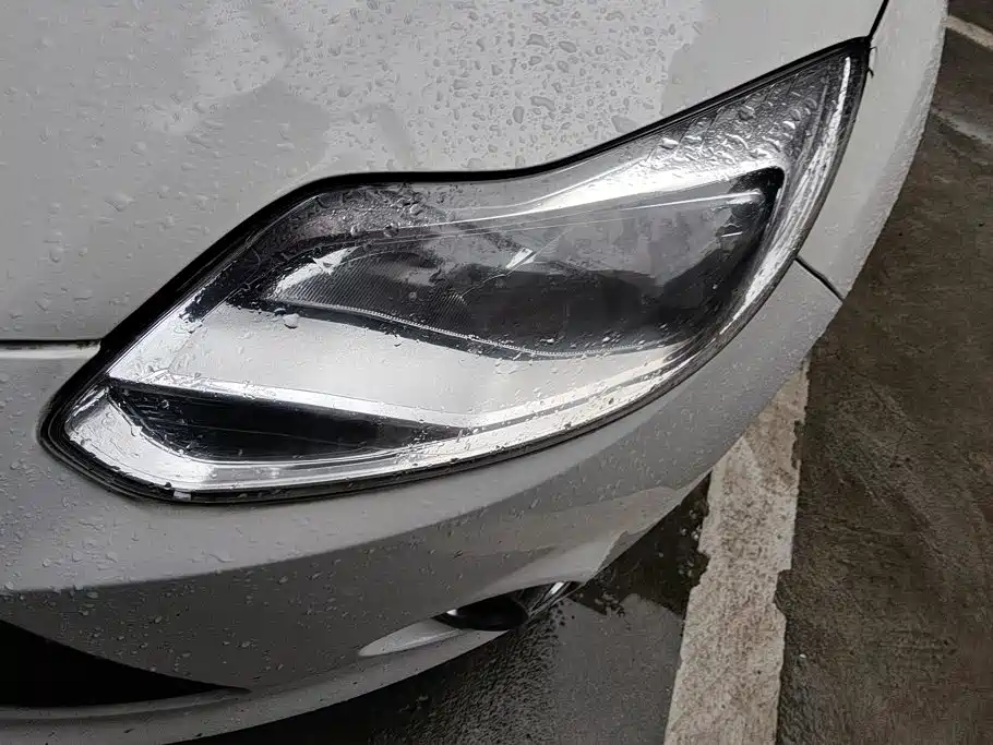 Ford Focus — миниатюра 5