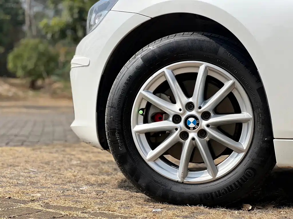 BMW 2 SERIES STATION WAGON