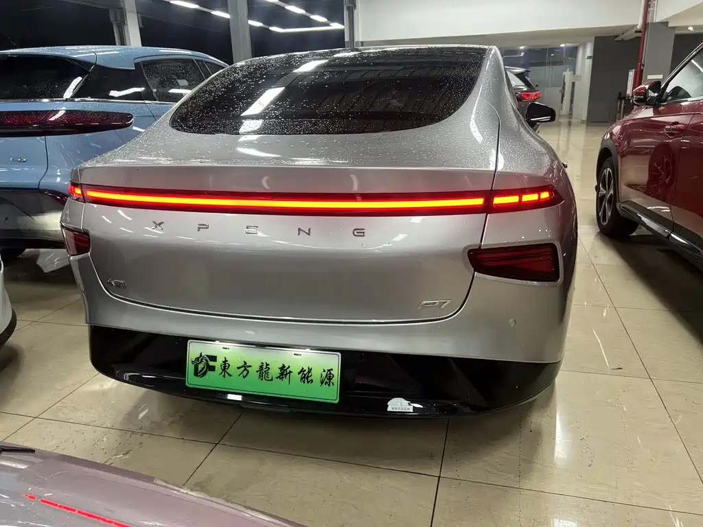 XPeng P7 — миниатюра 7
