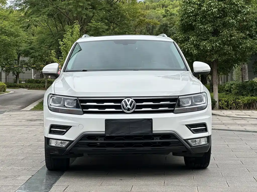 Volkswagen Tiguan L — миниатюра 2