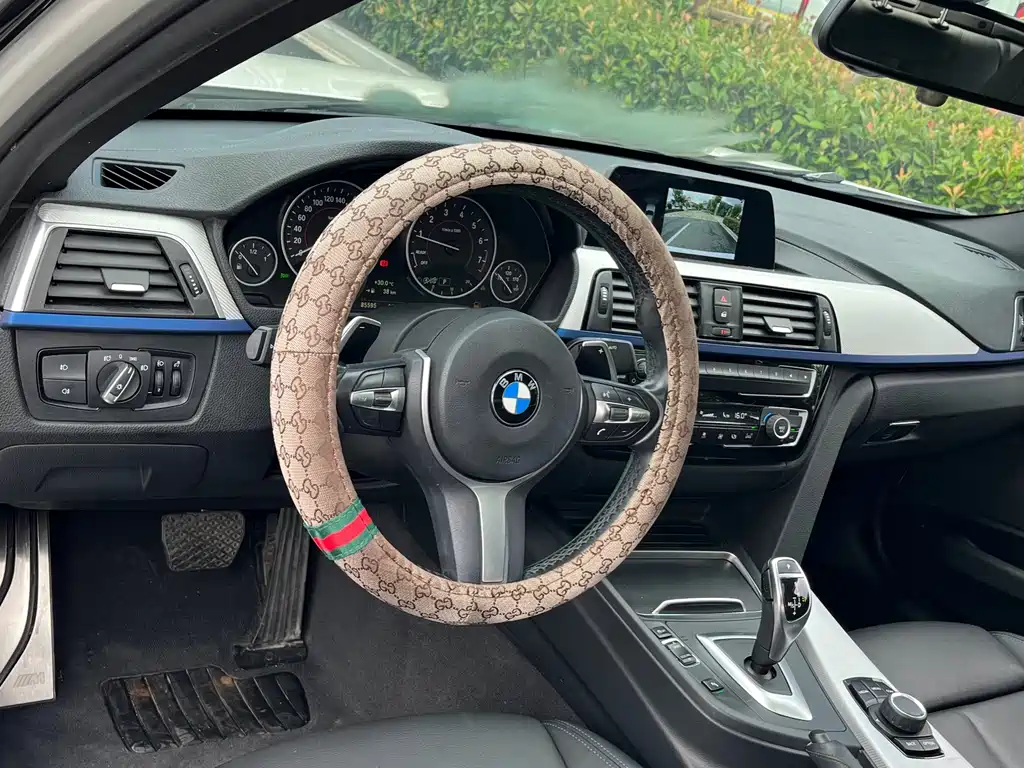 BMW 3 Series — миниатюра 11