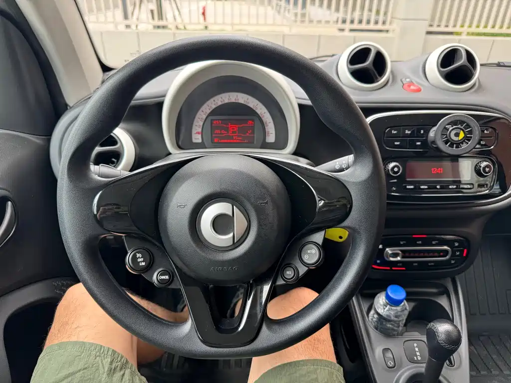 smart Smart Fortwo — миниатюра 11