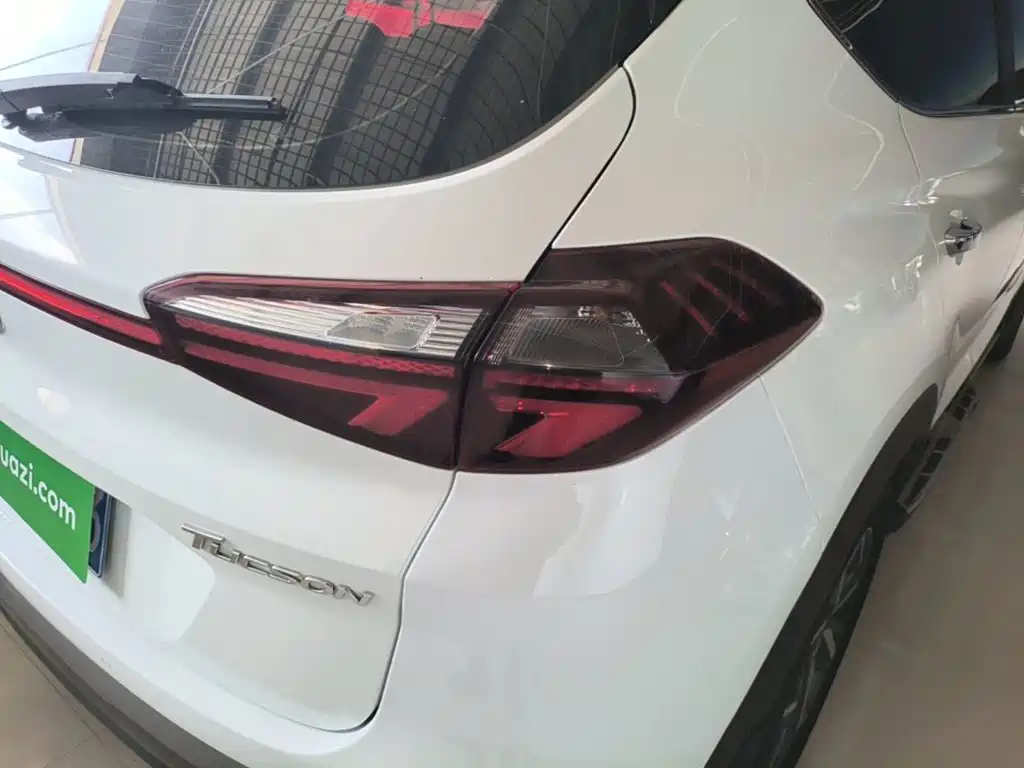 Hyundai Tucson — миниатюра 8