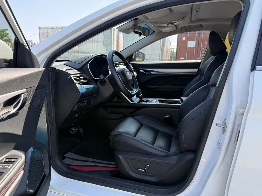 Geely Binrui — миниатюра 4
