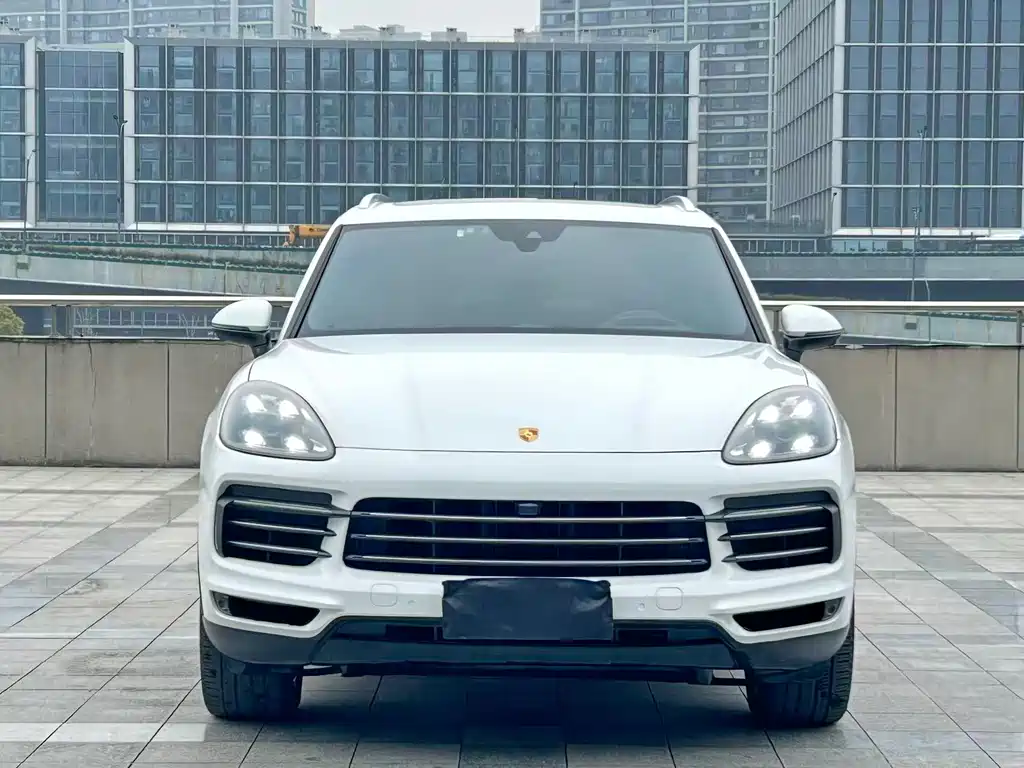 Porsche Cayenne — миниатюра 2