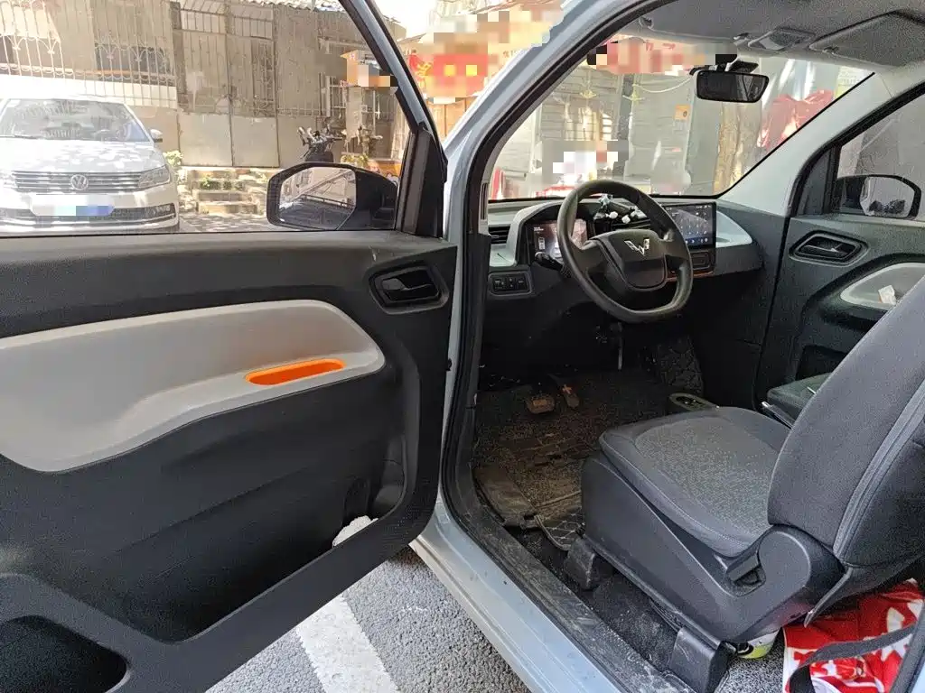 Wuling MINIEV — миниатюра 12