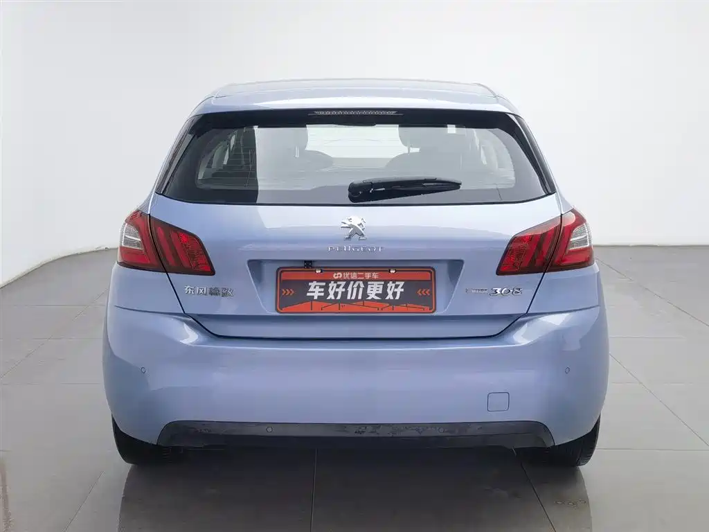 PEUGEOT 308S
