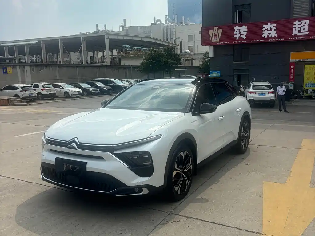 Купить Citroen C5 X