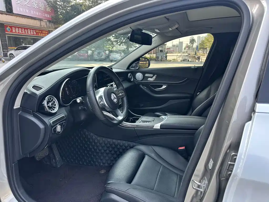 MERCEDES-BENZ C CLASS