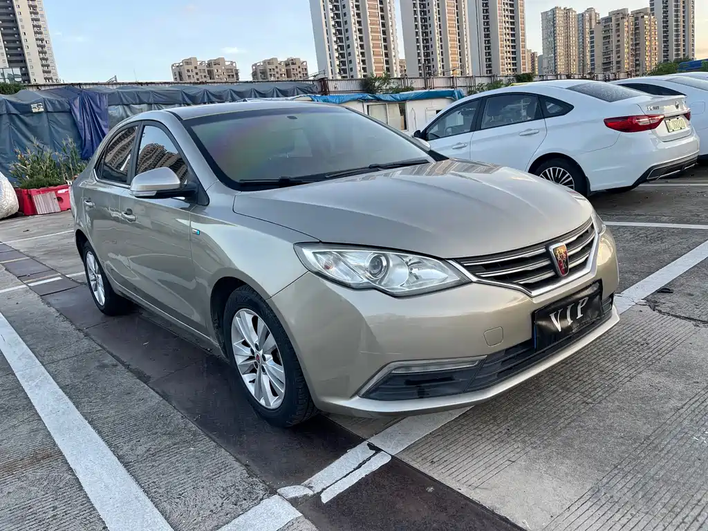 Roewe 360 1.5L Auto Luxury Edition, фото 3
