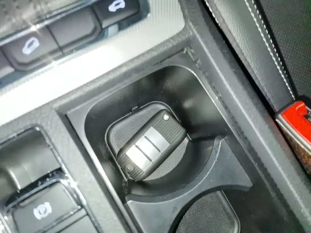 Roewe RX5 — миниатюра 9