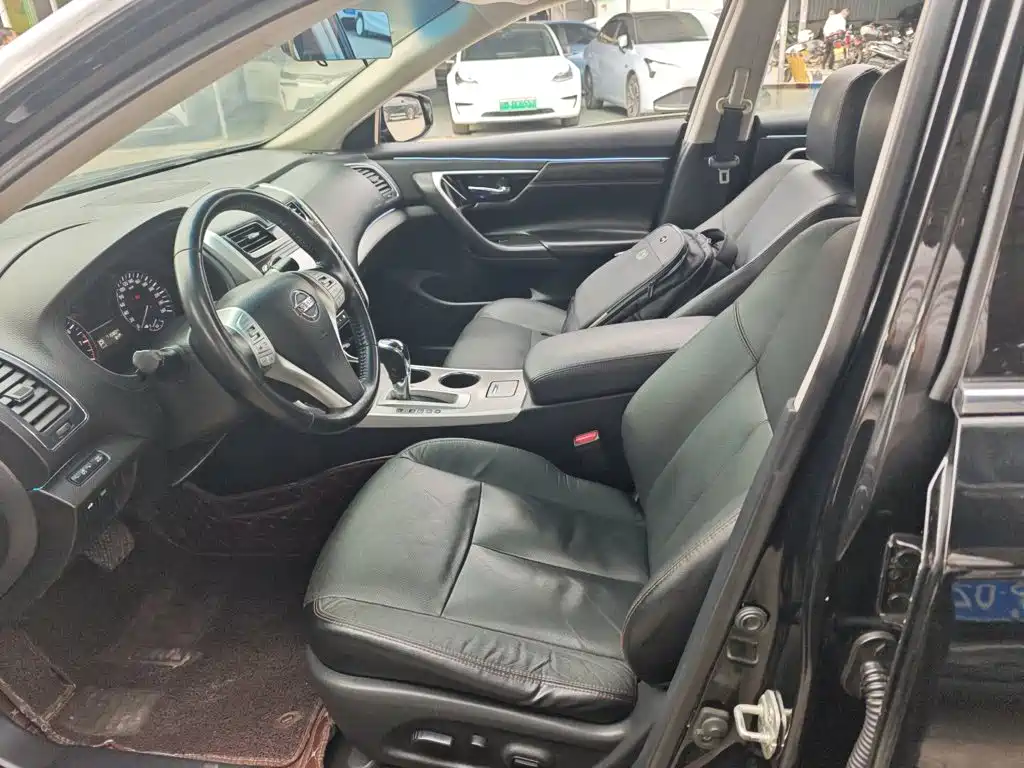Nissan Teana — миниатюра 15