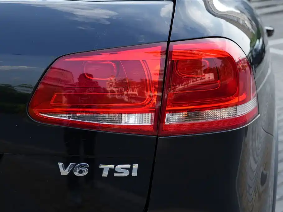 Volkswagen Touareg 3.0TSI Cutting-Edge Edition, фото 8