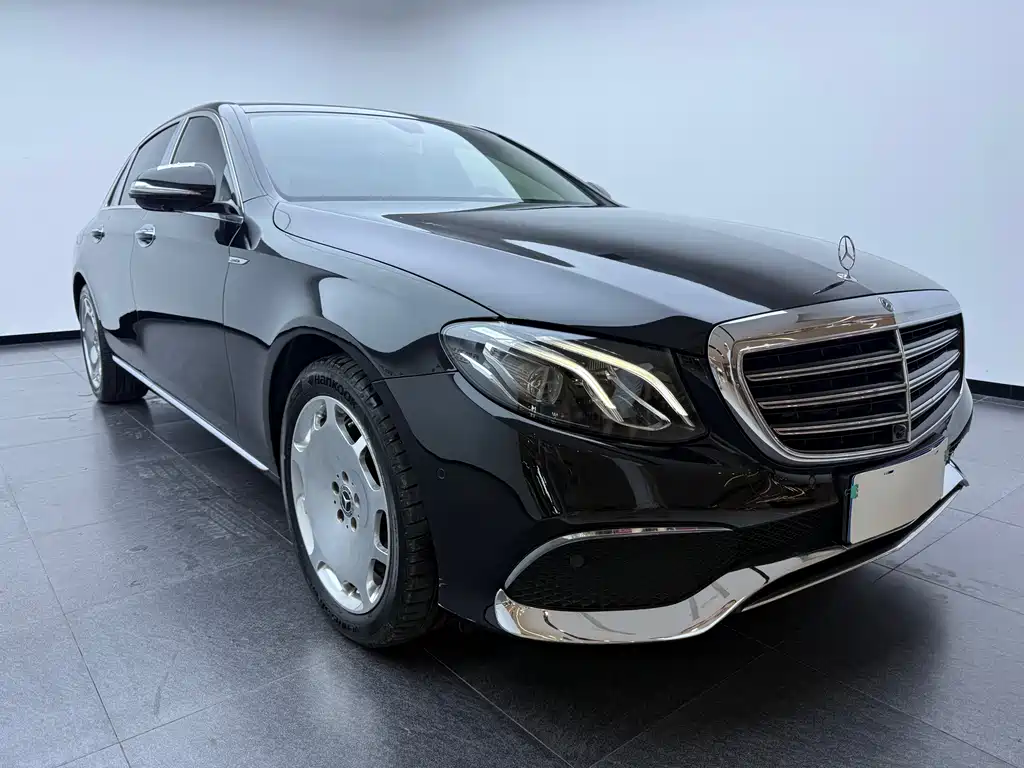 Mercedes-Benz E-Class — миниатюра 3