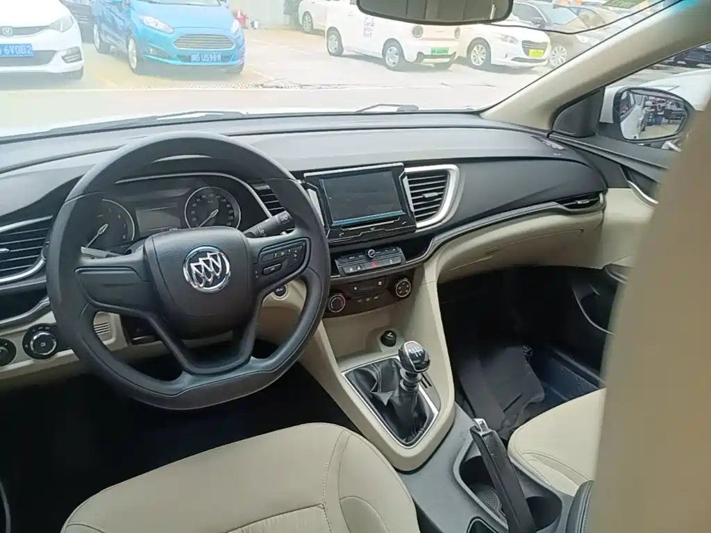 Buick Excelle — миниатюра 13
