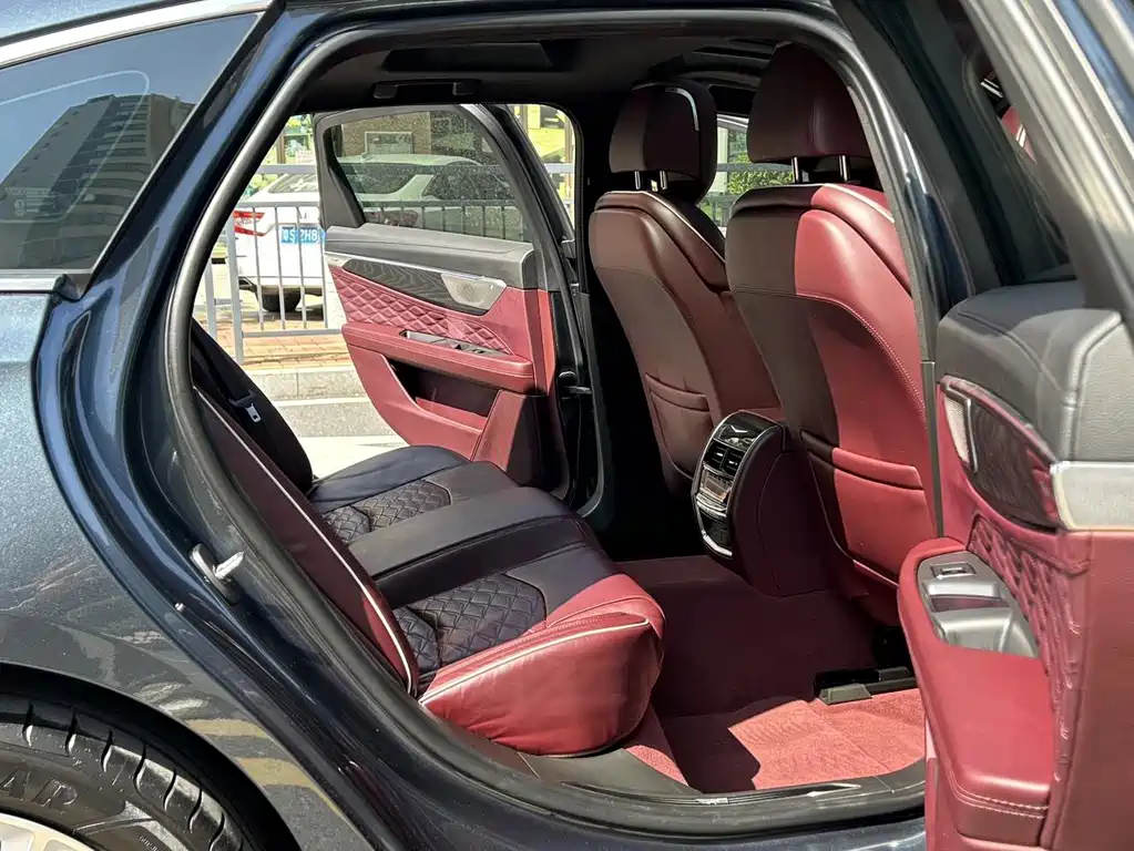Cadillac CT6 — миниатюра 12