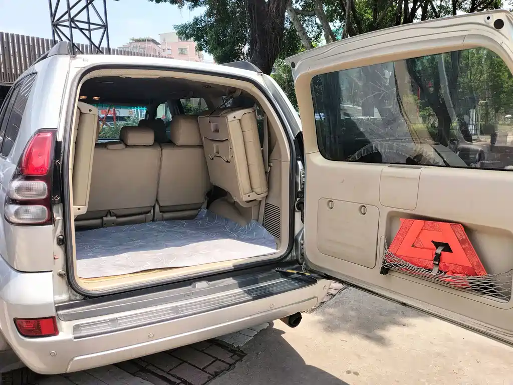 Toyota Prado (Import) — миниатюра 10
