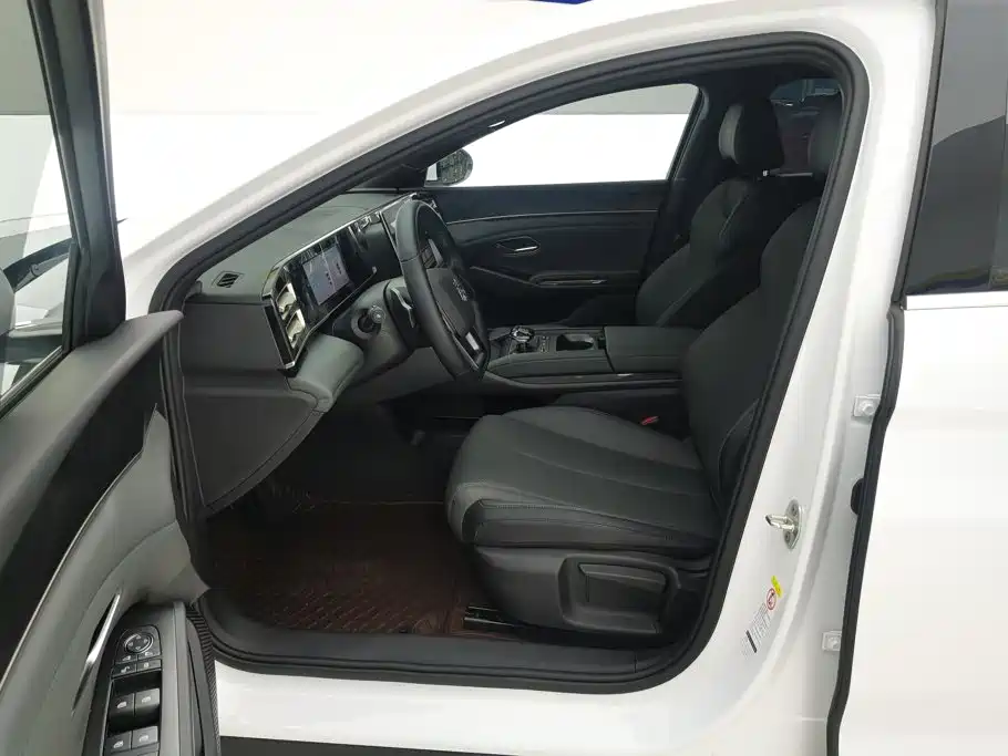BYD Qin L — миниатюра 9