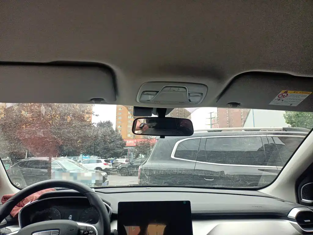 Geely Binyue — миниатюра 14