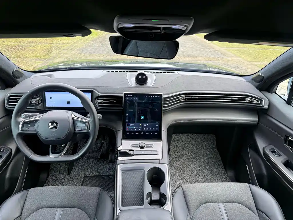 NIO EC6 — миниатюра 8