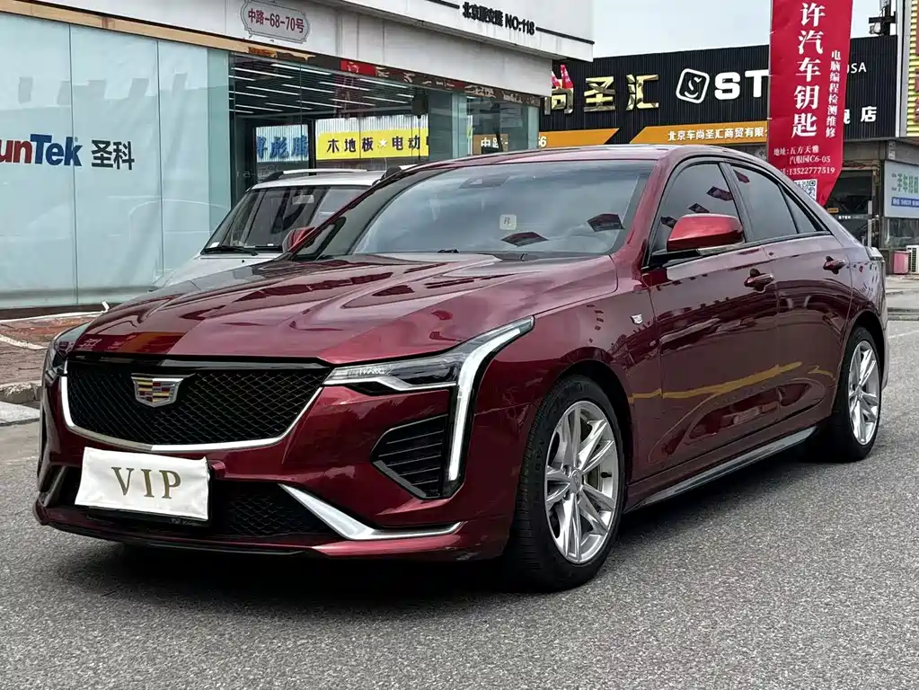 Cadillac CT4
