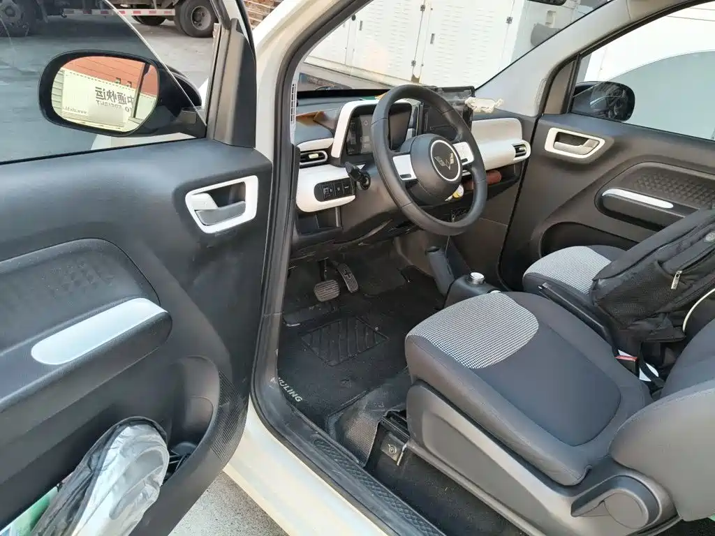 Wuling MINIEV — миниатюра 12