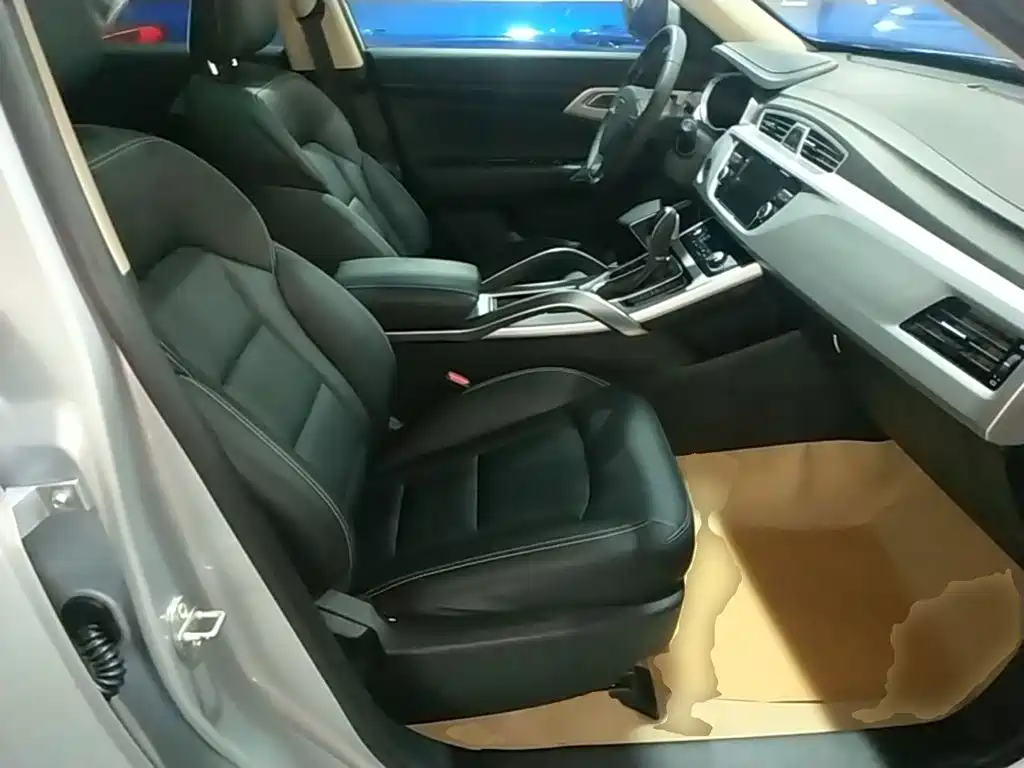 Geely Boyue — миниатюра 25