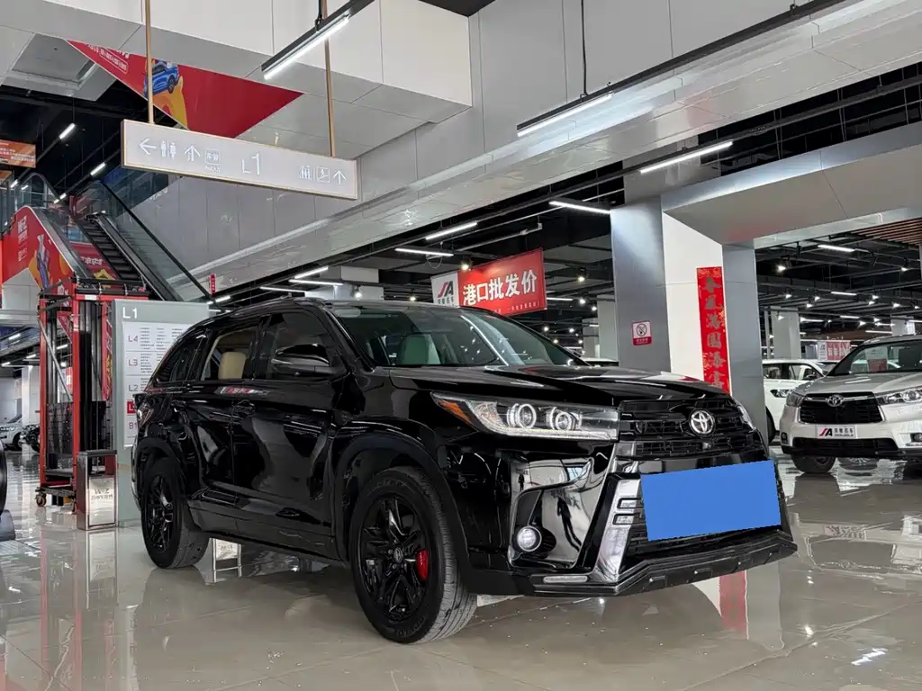 Toyota Highlander — миниатюра 2