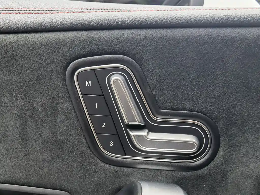 Mercedes-Benz CLA (Import) — миниатюра 14