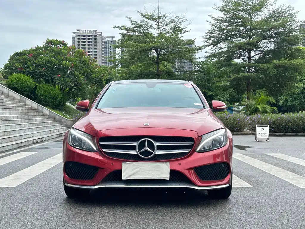 Mercedes-Benz C-Class — миниатюра 2