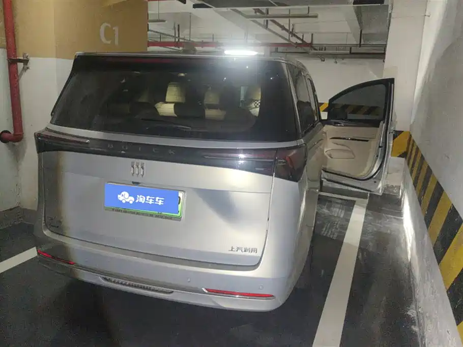 BUICK GL8 NEW ENERGY