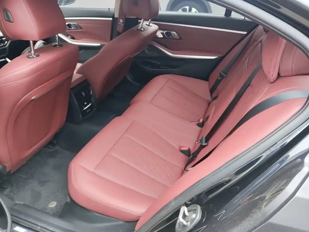 BMW 3 Series — миниатюра 17