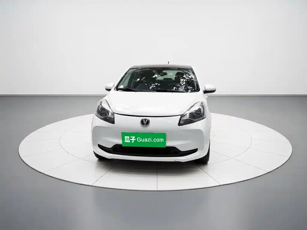 Changan Benben E-Star — миниатюра 2