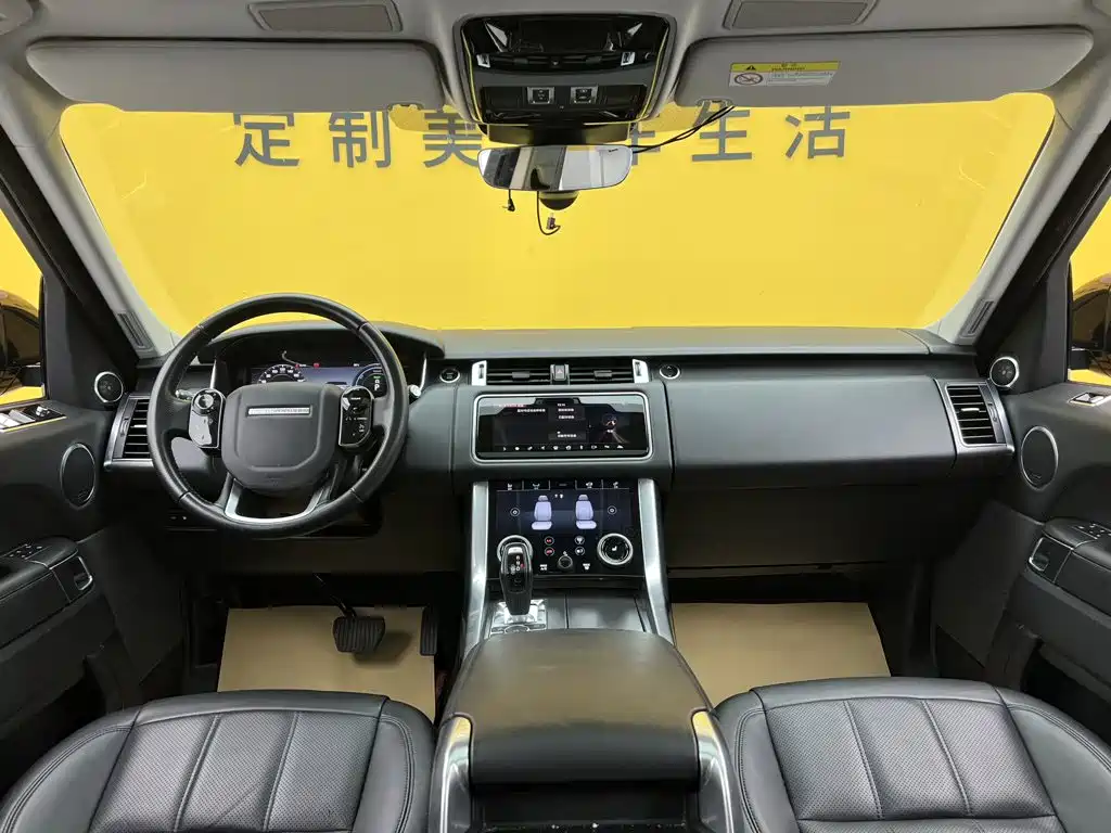 Land Rover Sport PHEV — миниатюра 13