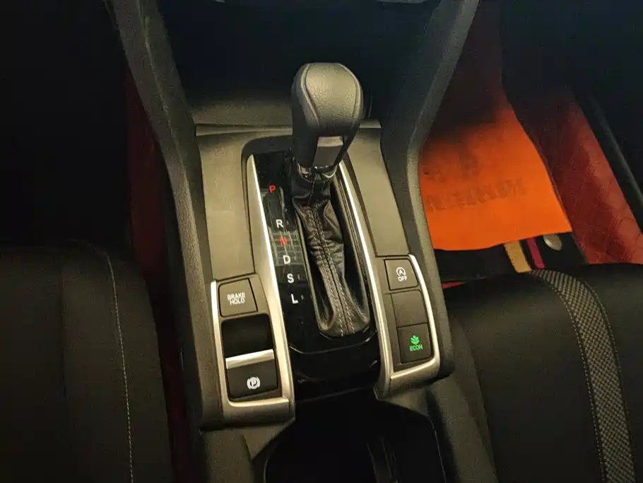 Honda Civic — миниатюра 16