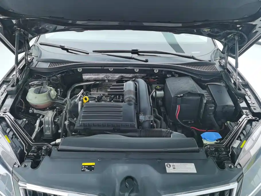 Skoda Superb — миниатюра 10