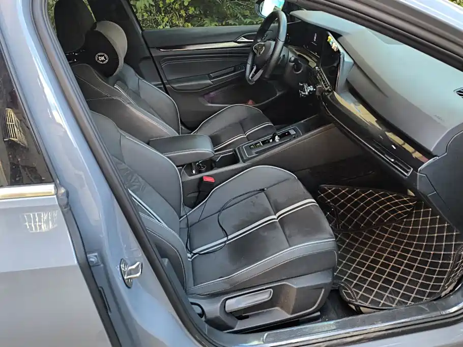 Volkswagen Golf — миниатюра 8