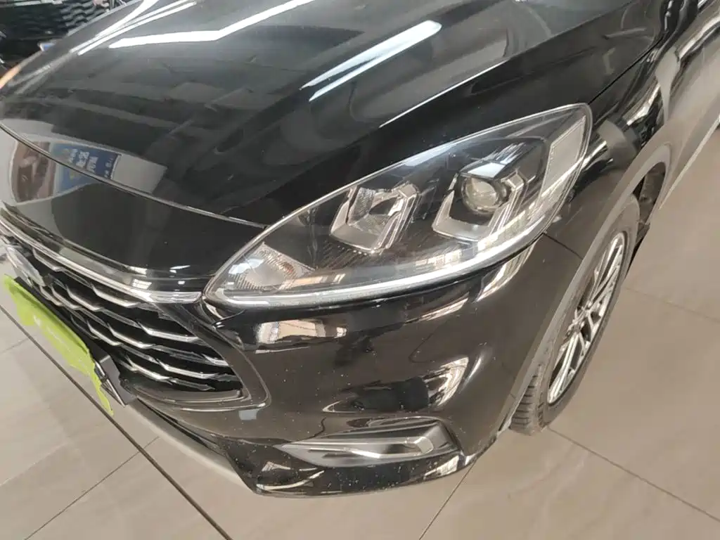 Ford Escape — миниатюра 24