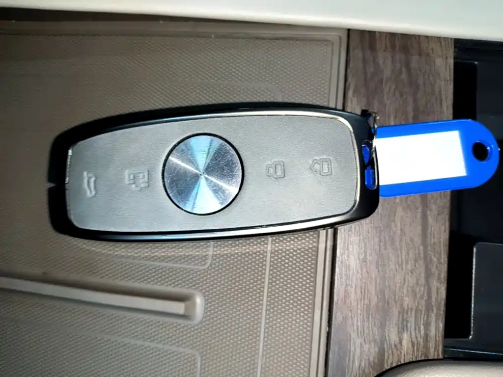 Roewe RX9 — миниатюра 9