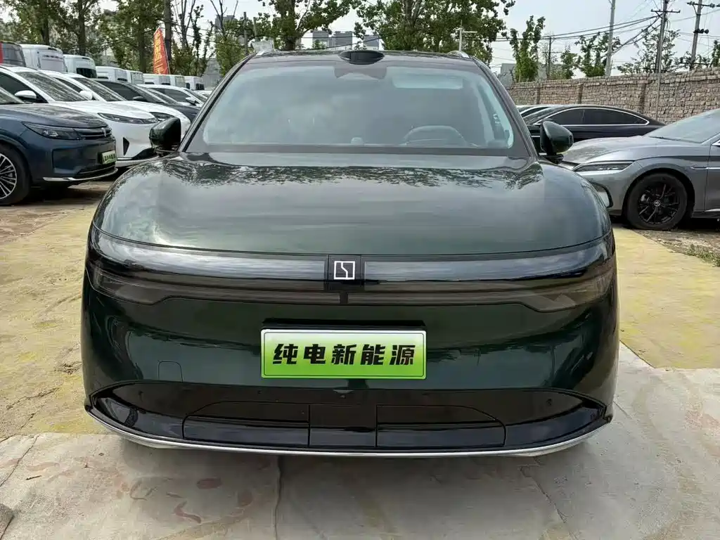 Zeekr 7X 2025